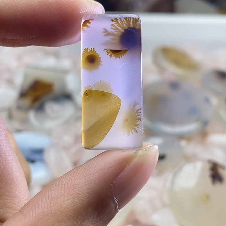 玛瑙/玉髓合金颈饰