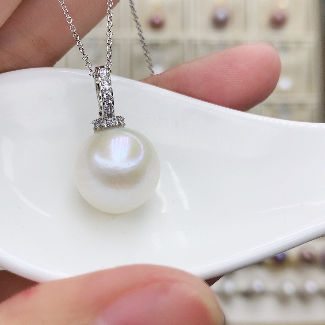 淡水珍珠颈饰合金