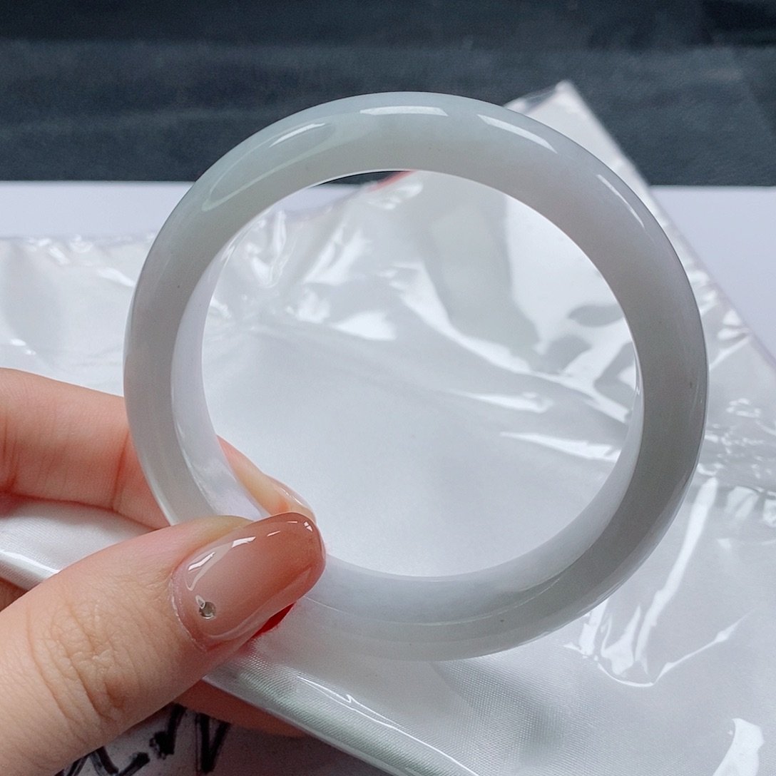 【闪购商品】未镶嵌手镯翡翠454号