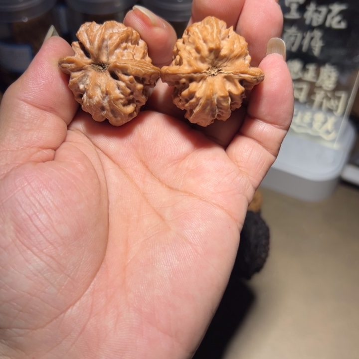 文玩核桃吊坠34大龙红皮深凹底