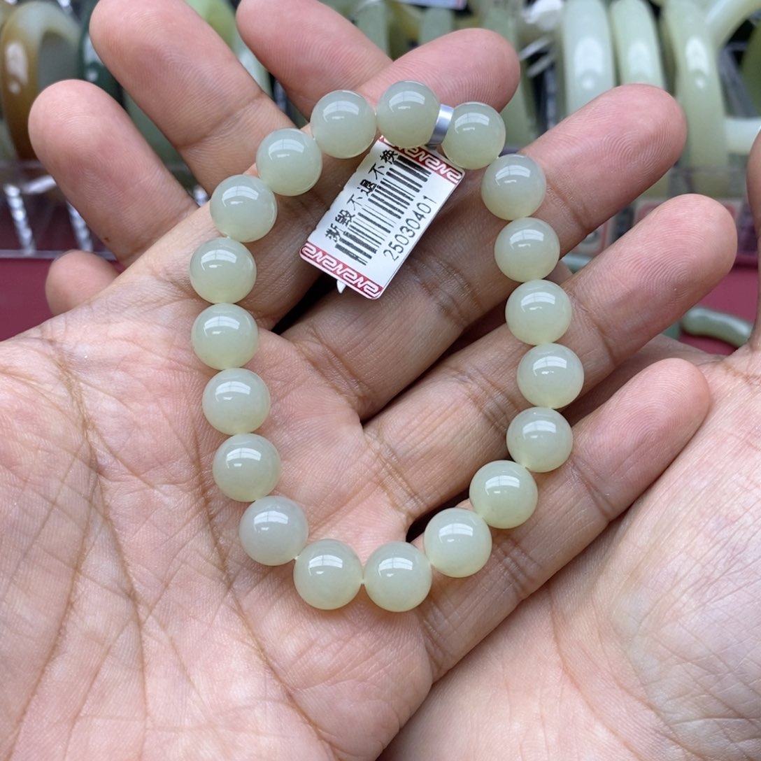 和田玉手串未镶嵌卡10