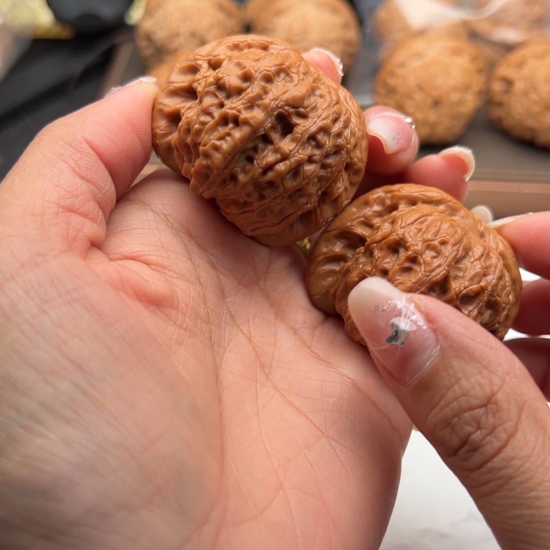 文玩核桃把件血麒麟44