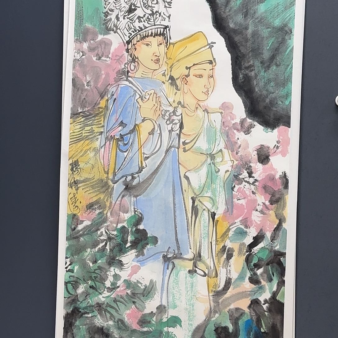 征***服国画艺术学院美术老师的