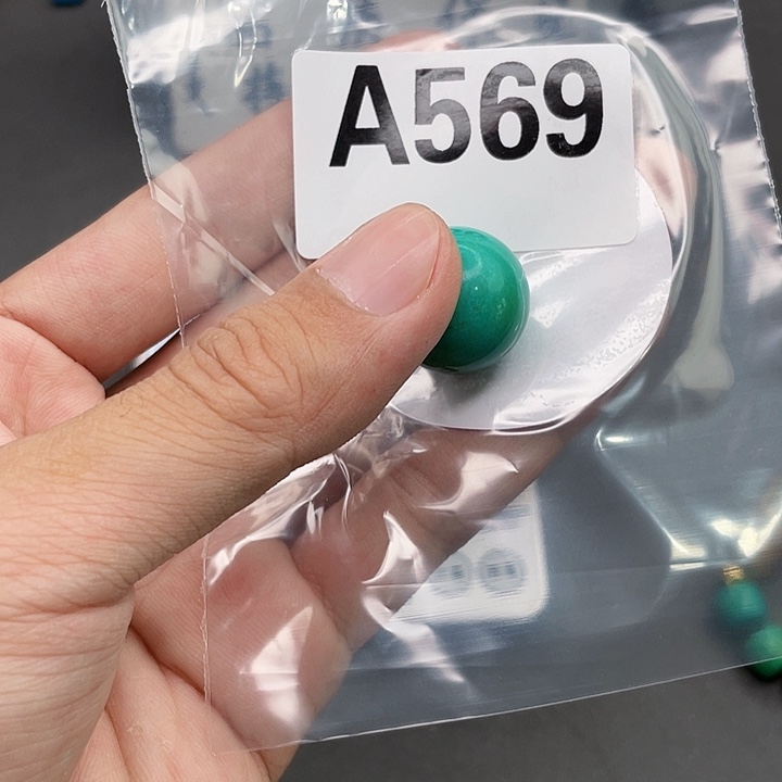 湖北十堰原矿绿小松