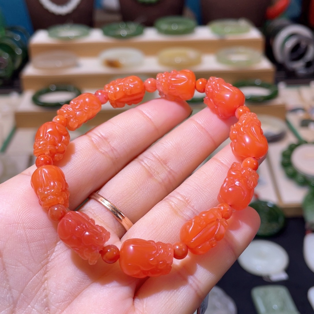 南红玛瑙高品南红貔貅手串未镶嵌