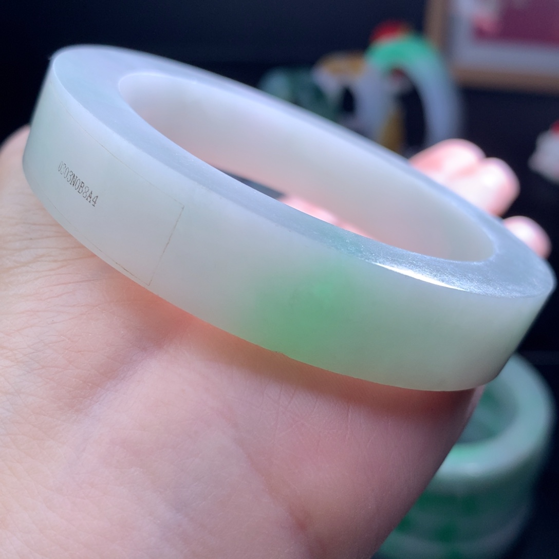 定制翡翠手镯未镶嵌