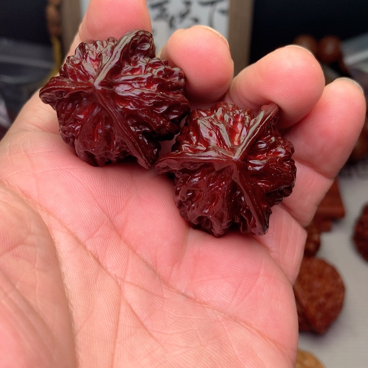 文玩核桃把件衡三棱