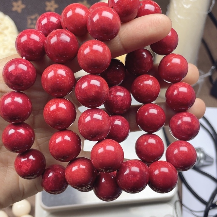 香榧木红姑娘手串