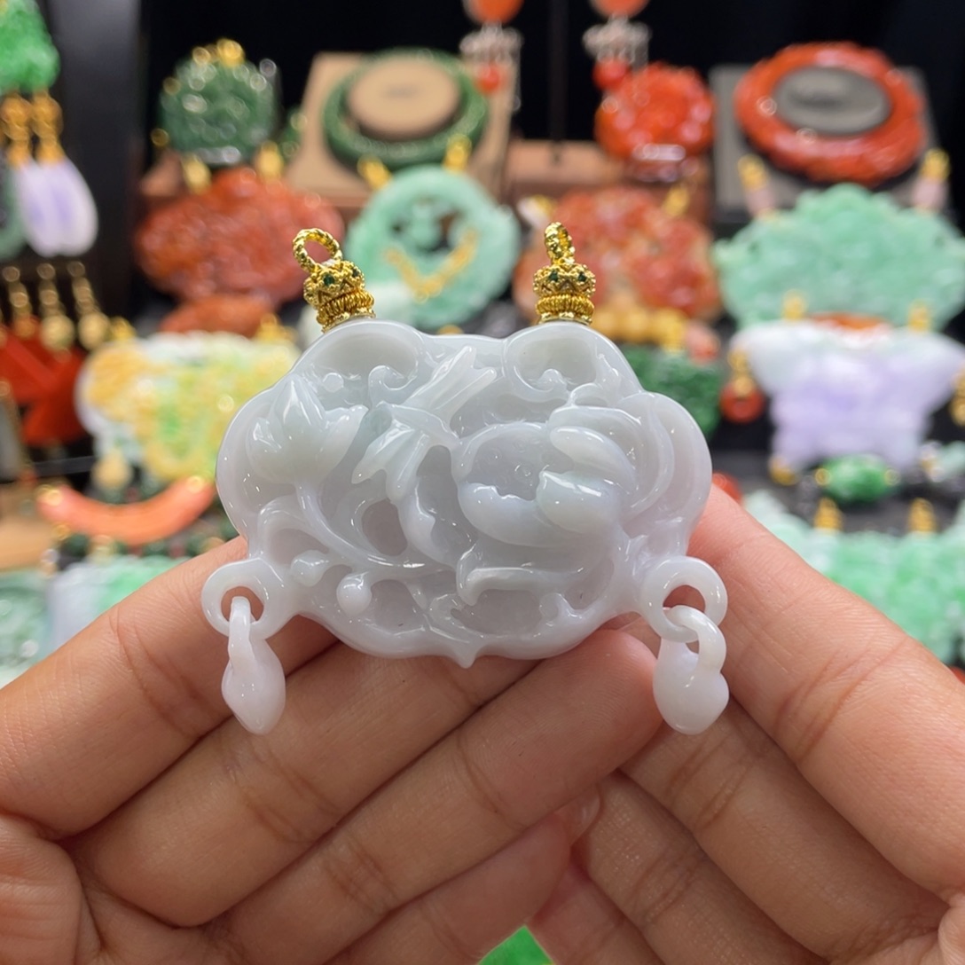 翡翠颈饰未镶嵌代编织