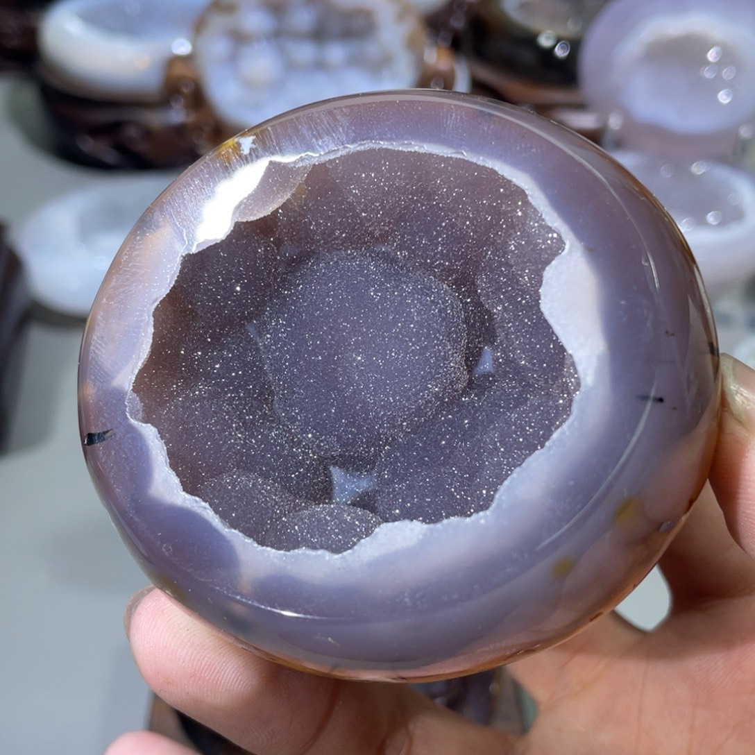 未镶嵌水晶大型摆件（非配饰）聚宝盆