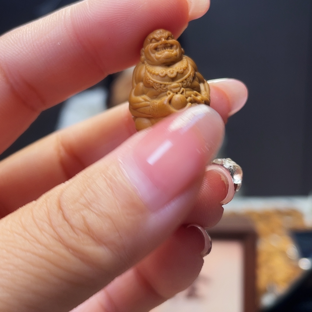 橄榄核等都具有较大