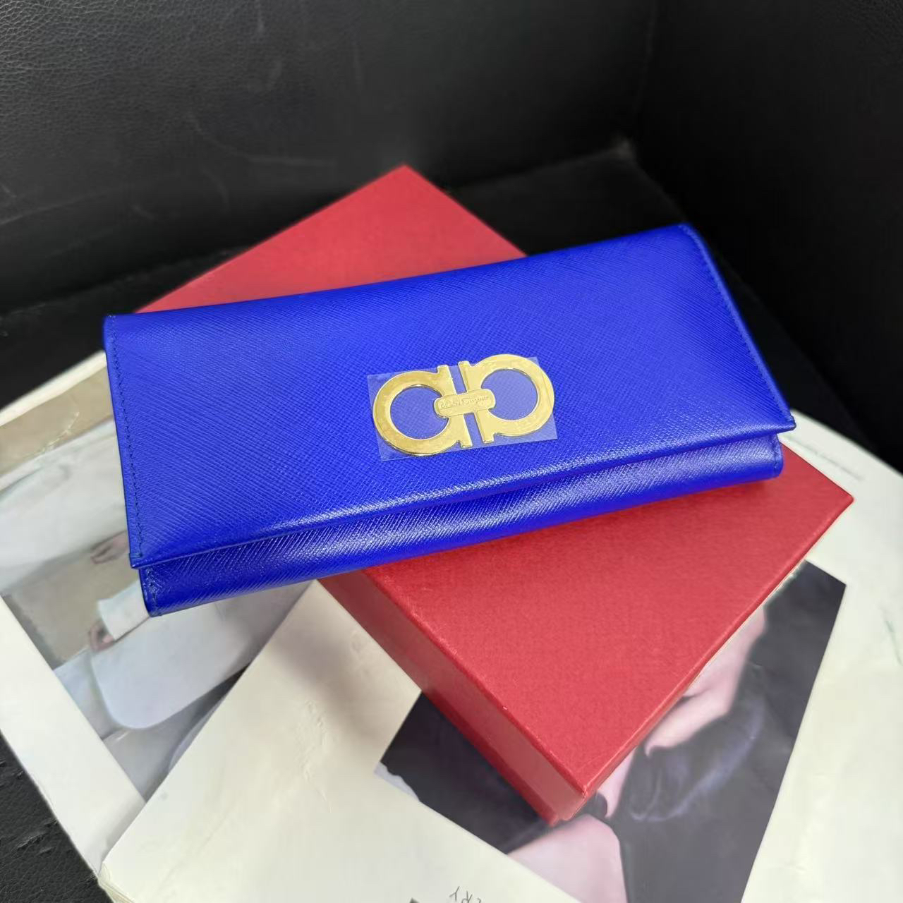 95新 FERRAGAMO/菲拉格慕 捐金沉珠/钱包蓝色