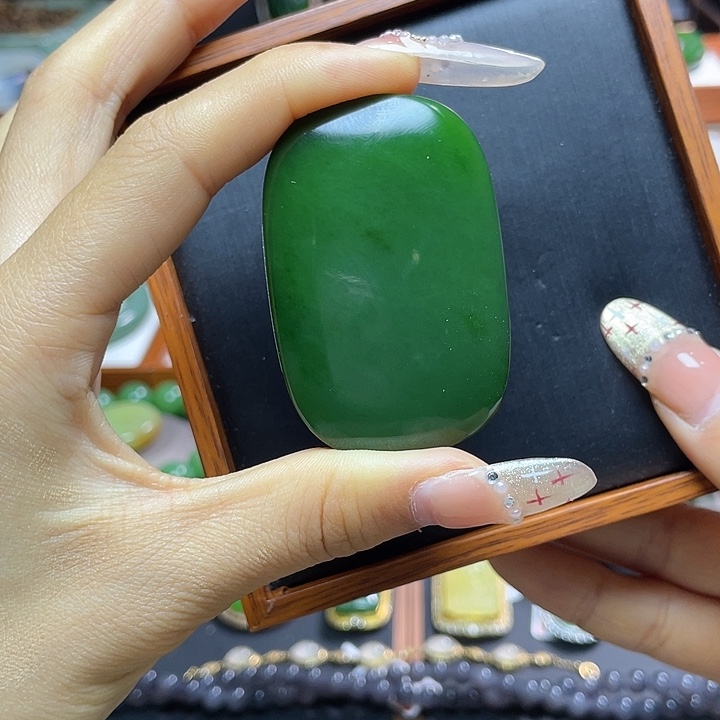 和田玉无事牌未镶嵌