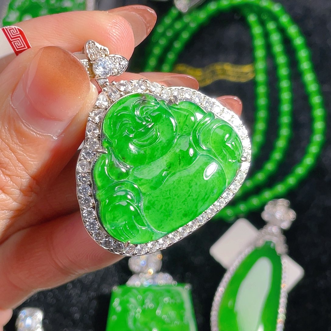 翡翠吊坠(不含链)未镶嵌