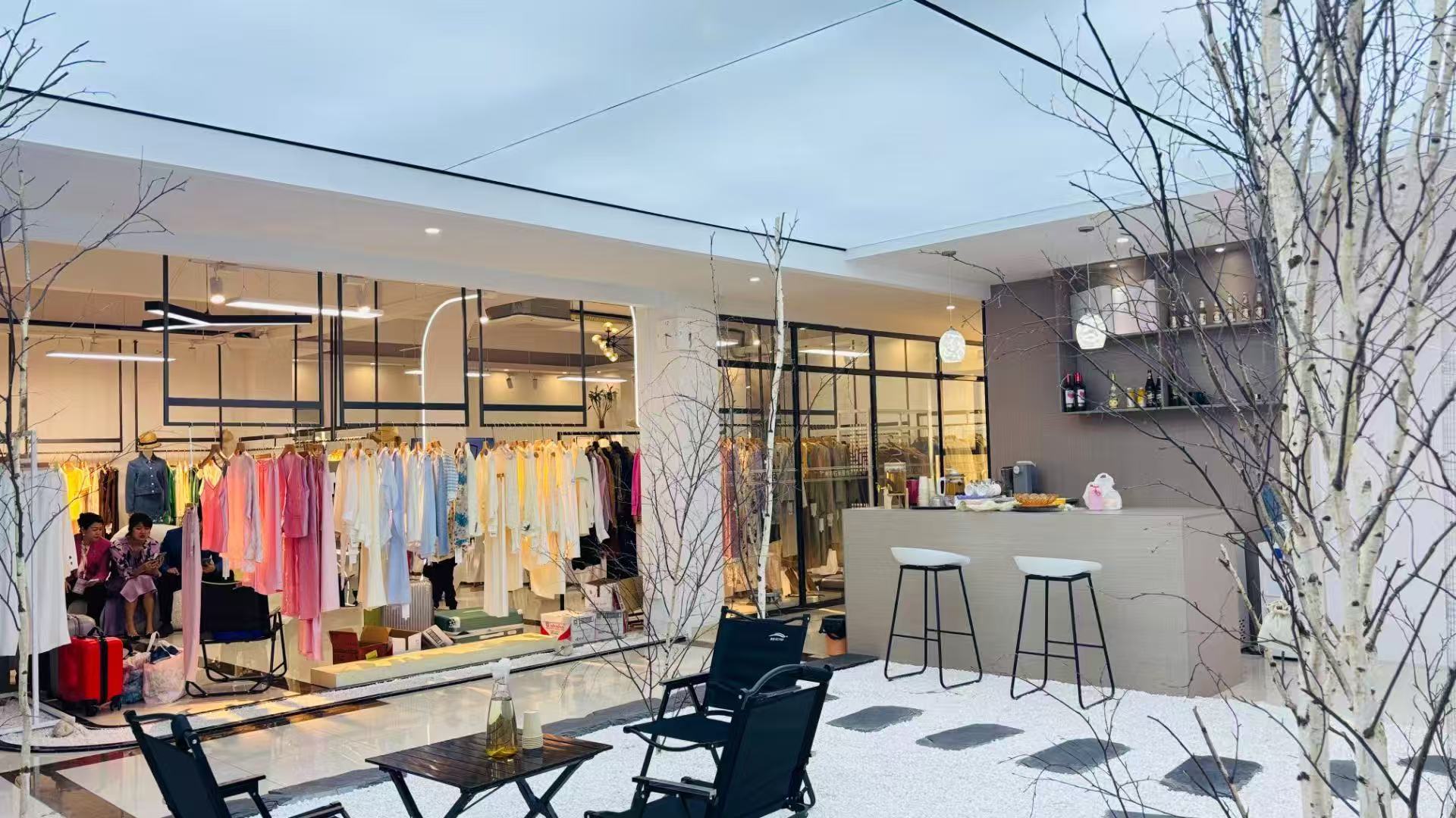 福袋是荔枝     福袋是荔枝