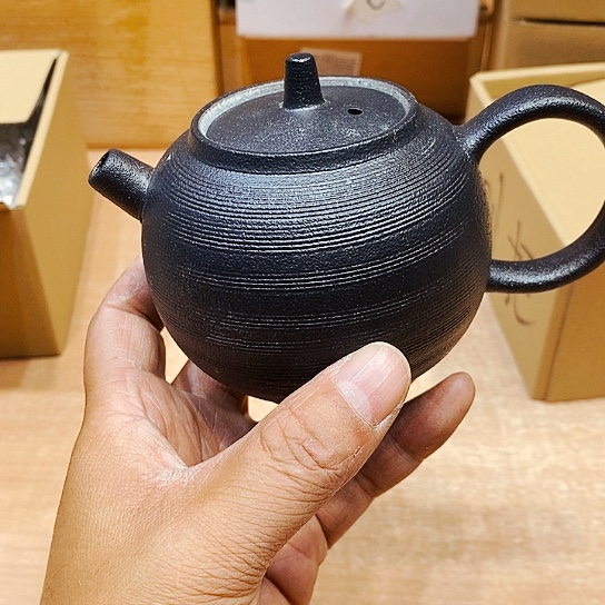 万千严选瓷器杂项如图所示熏*空