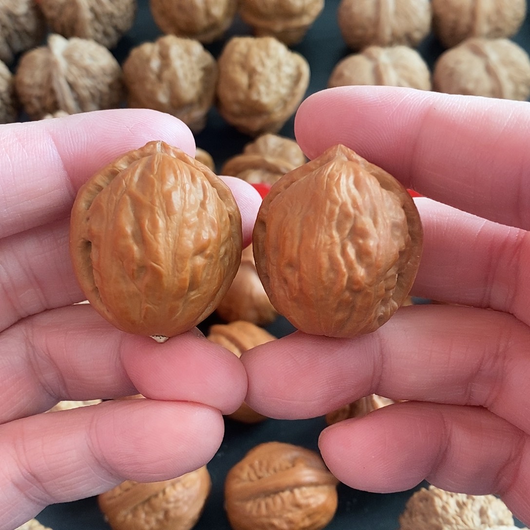 把件文玩核桃龟背纹小手捻 手工精配 无任何添加 放心盘玩 精品