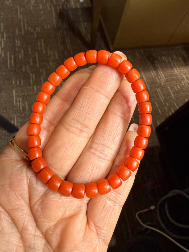 保山南红天然原矿柿子红