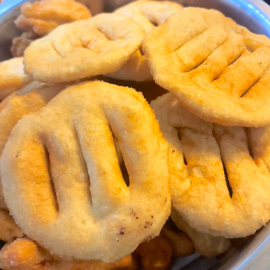 粗粮小油饼小米面果子小米面鸡蛋油饼现炸现发12-15个送5个老面馒头