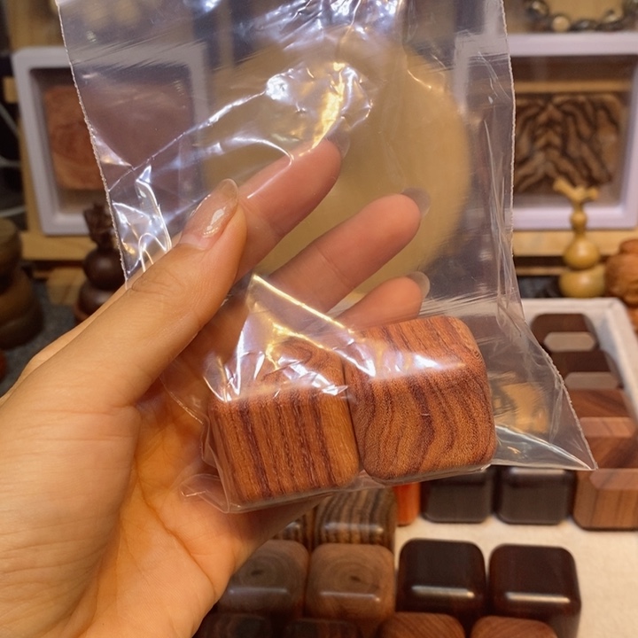 木?****o南美洲黄花梨方块木木