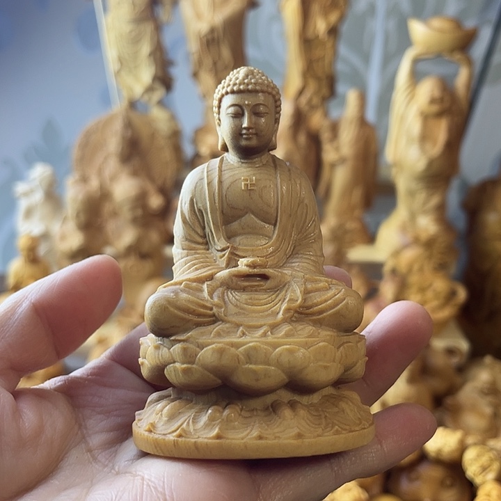 柏木（崖柏）崖柏大日如来高8公分