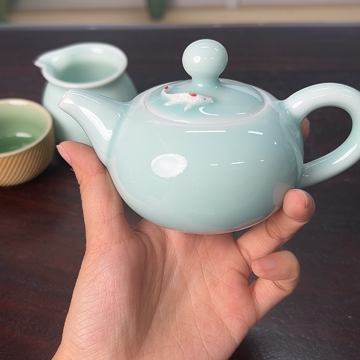 龙泉云间青瓷小米茶器