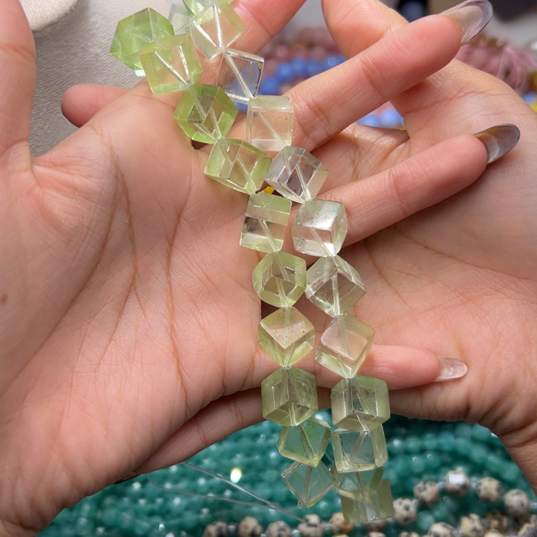 玛瑙/玉髓合金珠宝半成品I359/绿琉璃一条