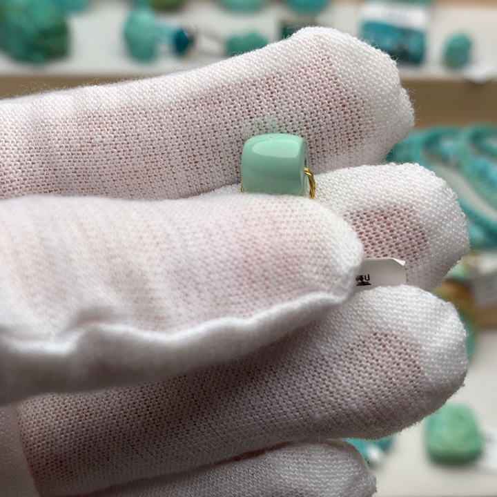 绿松石未镶嵌珠宝奇石菜籽黄直切7.2*6.8mm