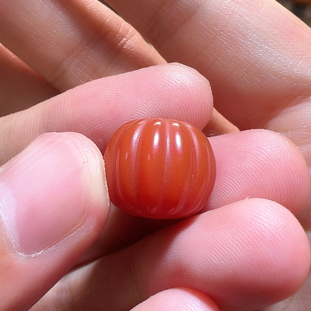 玛瑙/玉髓珠子未镶嵌少****）