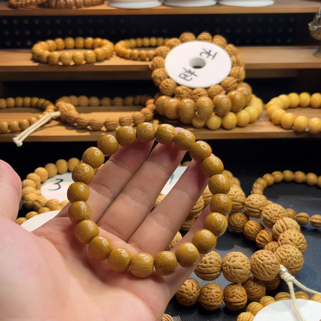 J***S桃核吊坠11老型桃核