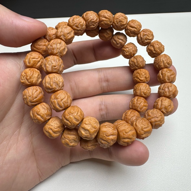 原皮原色猴头雕刻全品无瑕疵龙蛇手串