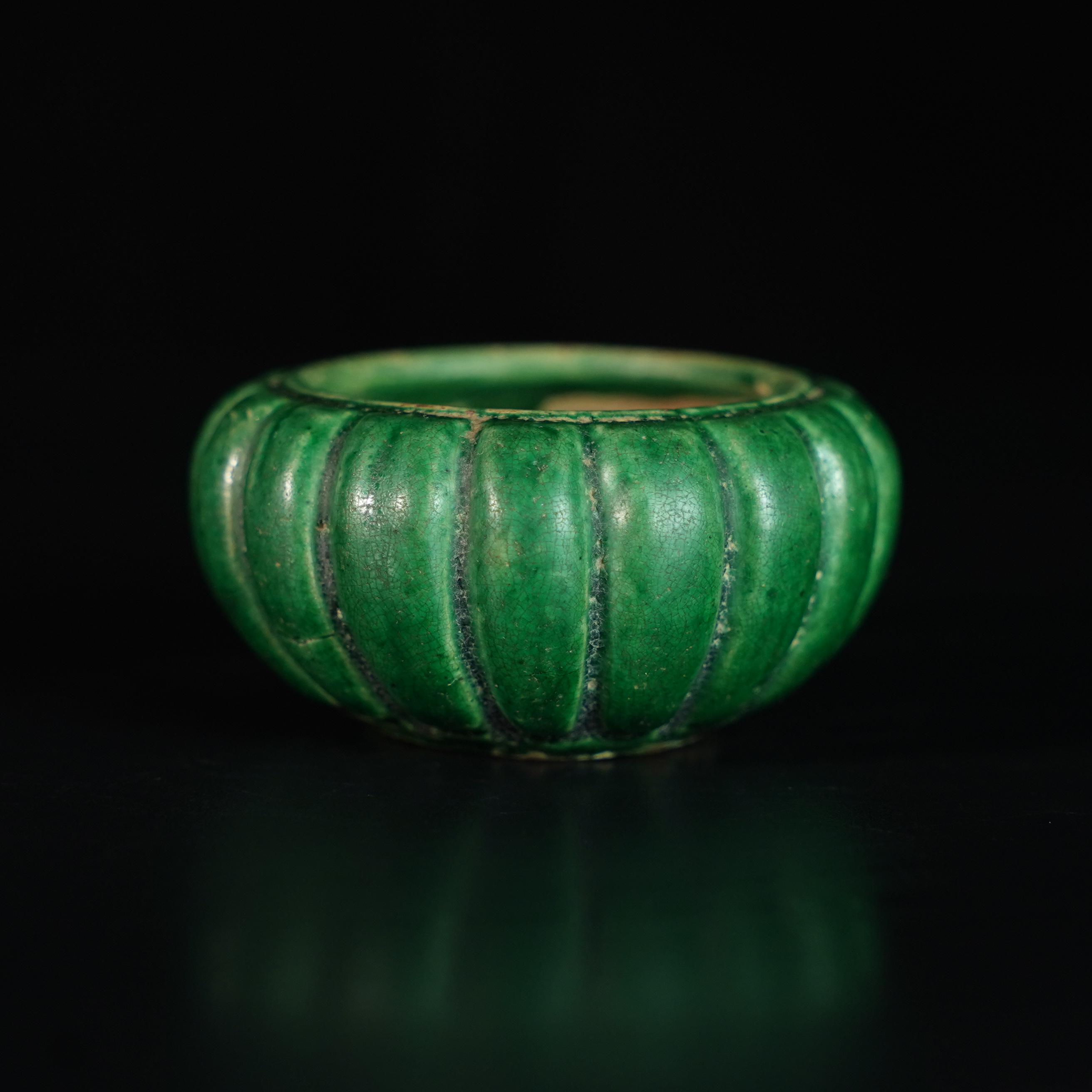 LABC250224054【十竹斋】清乾隆鱼子绿瓜棱水盂