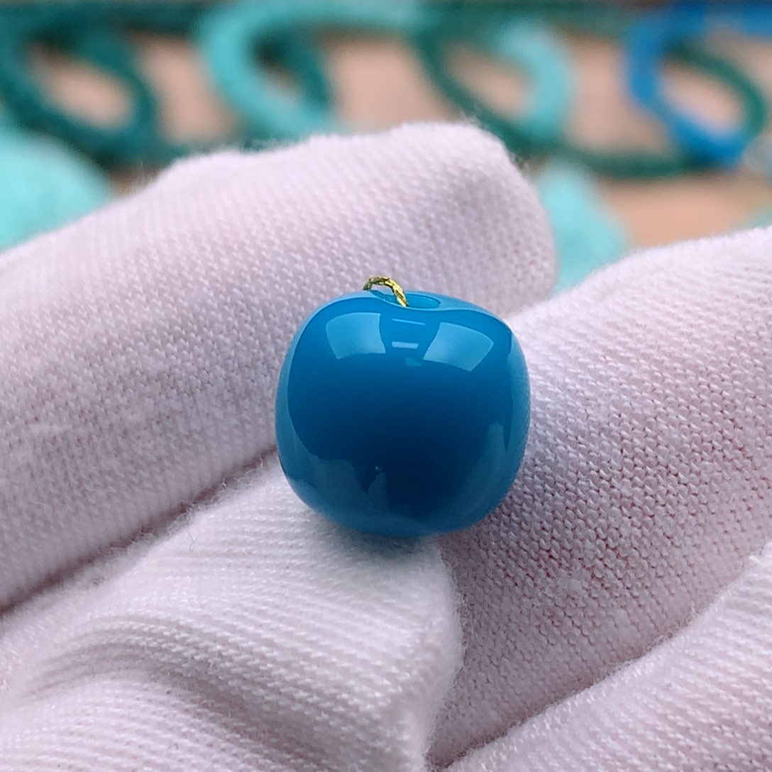 绿松石珠宝奇石未镶嵌10.9✖️9.8mm暴力蓝