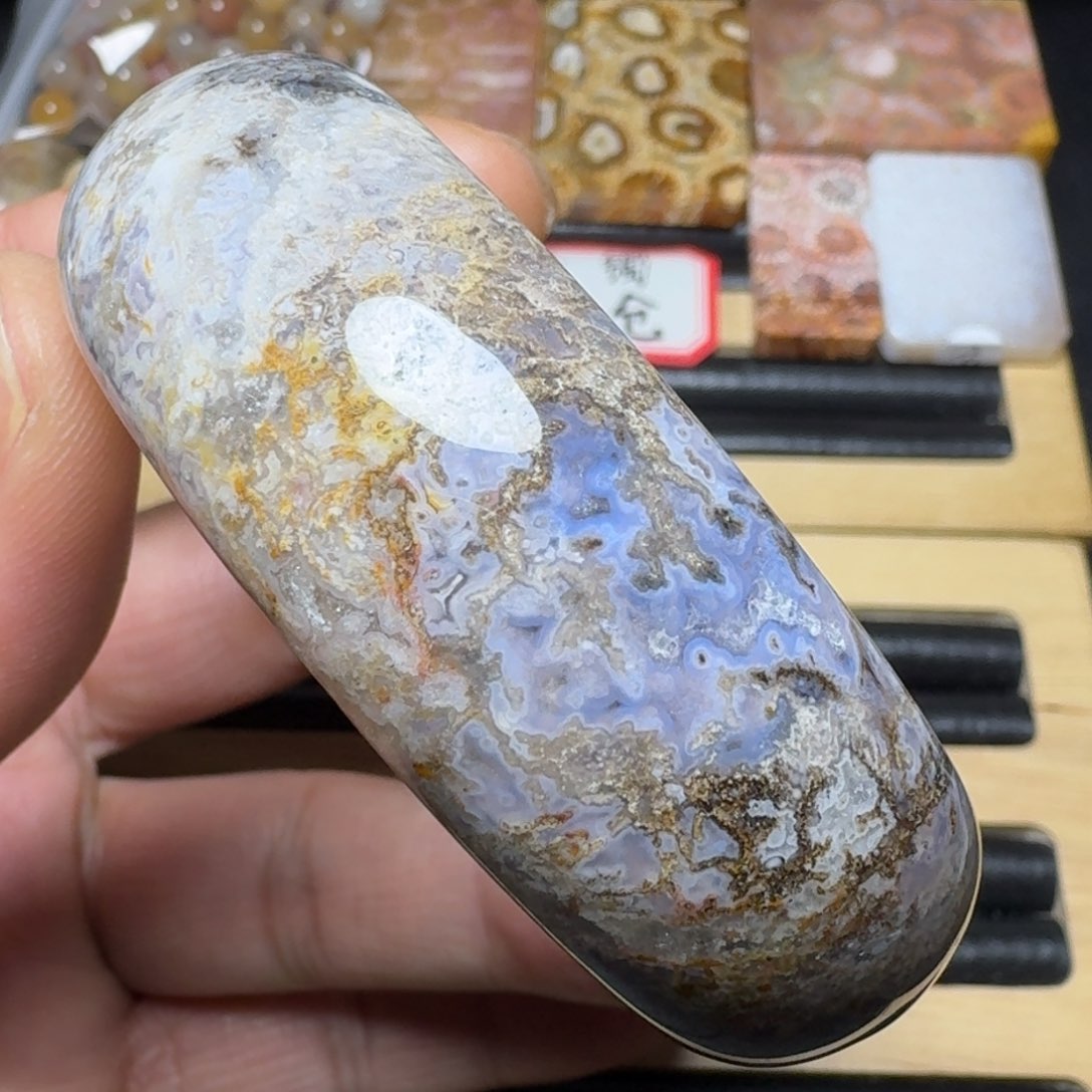 石英质玉纯天然色有机玉石未镶嵌56圈口