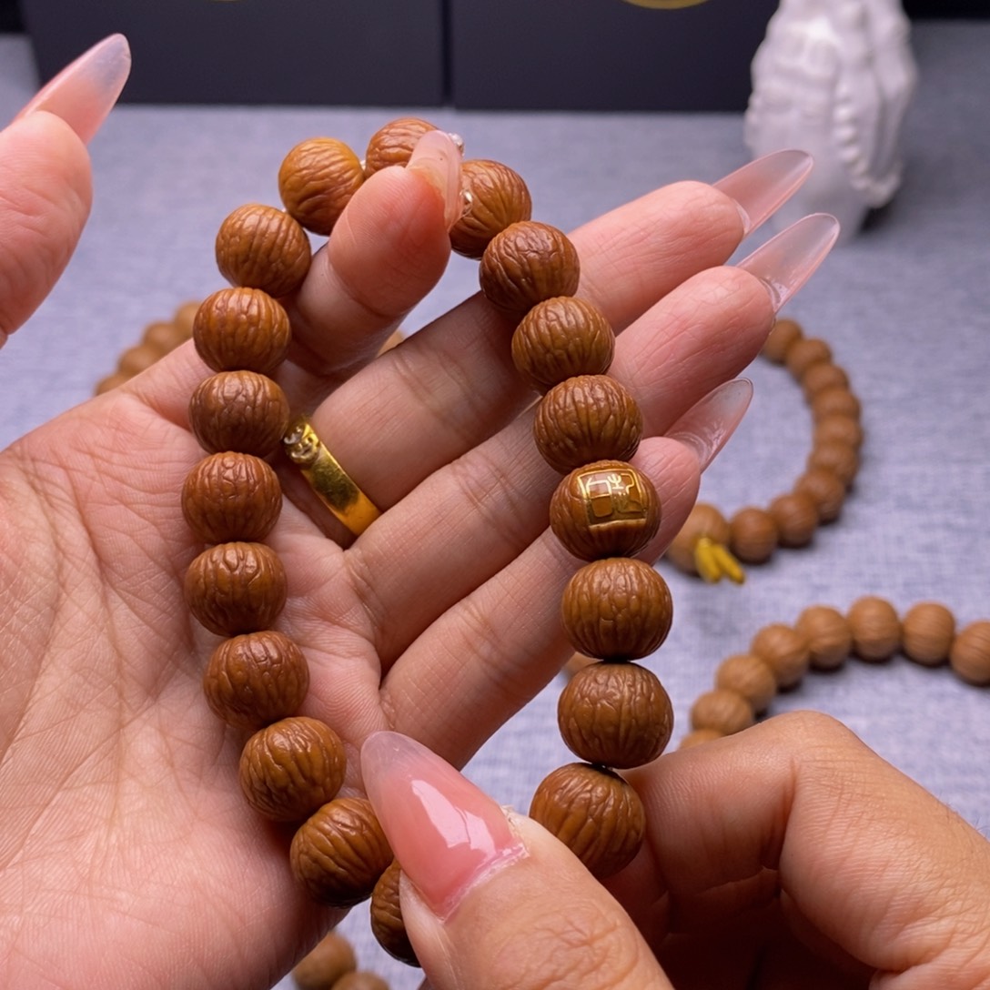 猴头核桃手串?**兔凤羽1880