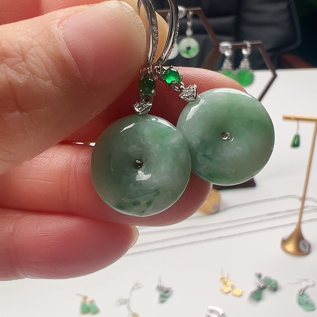 银S925镶嵌翡翠耳饰