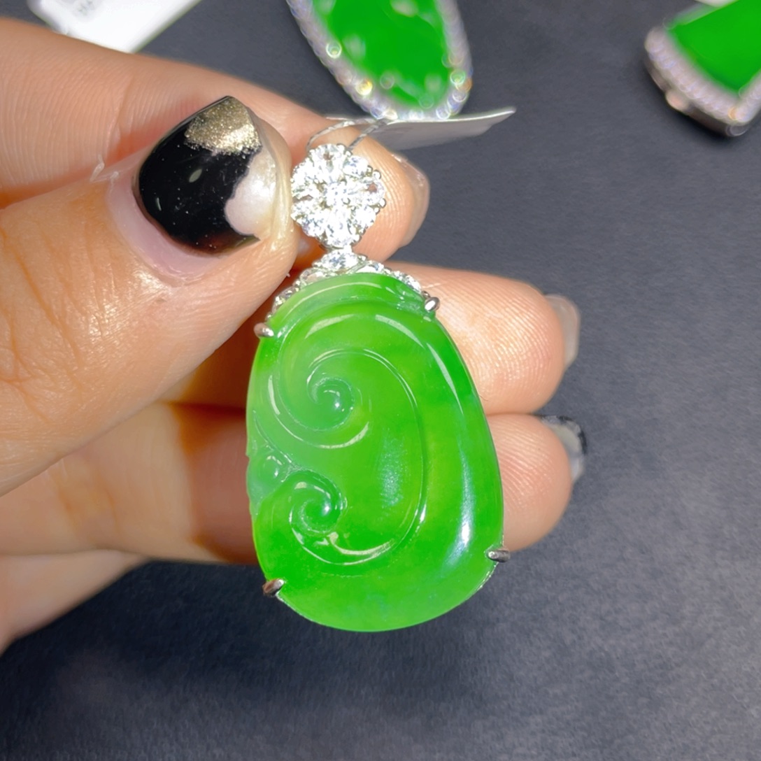 翡翠银S925镶嵌挂件bnn