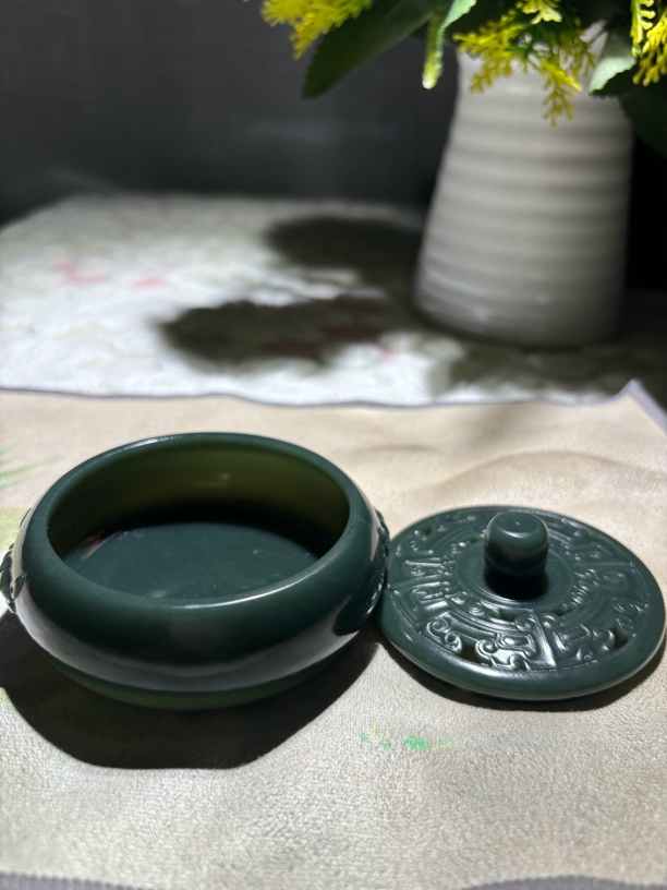 和田玉新疆青海青青玉镂空香炉