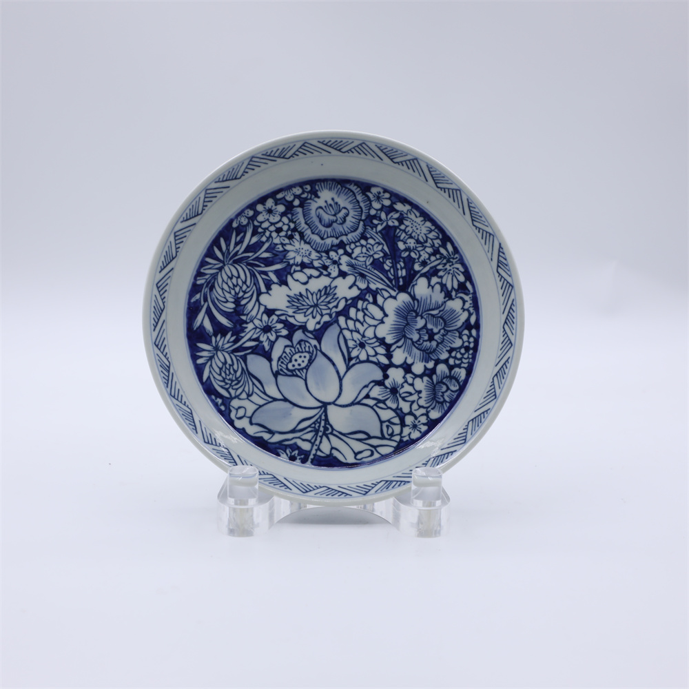 古陶瓷/青花留白花卉纹盘LOT4853