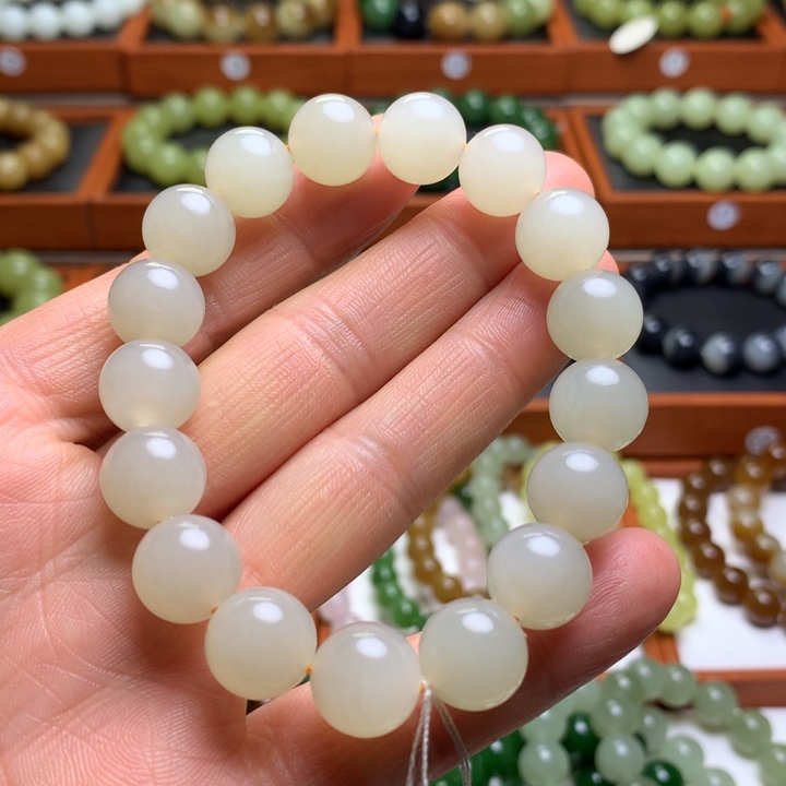 和田玉手串未镶嵌