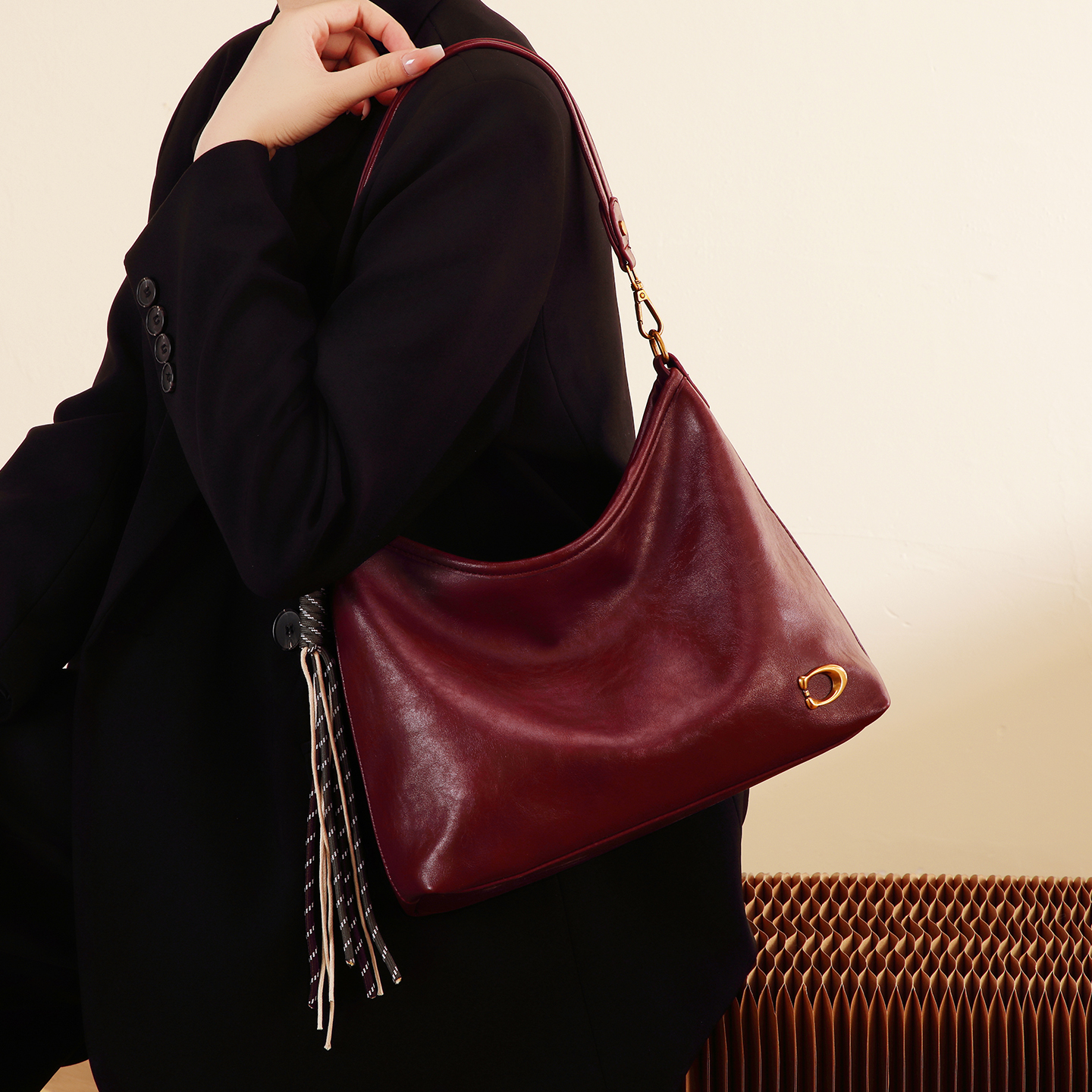 红色婚包女高级感复古大容量百搭腋下托特包日常可用新娘包斜挎包