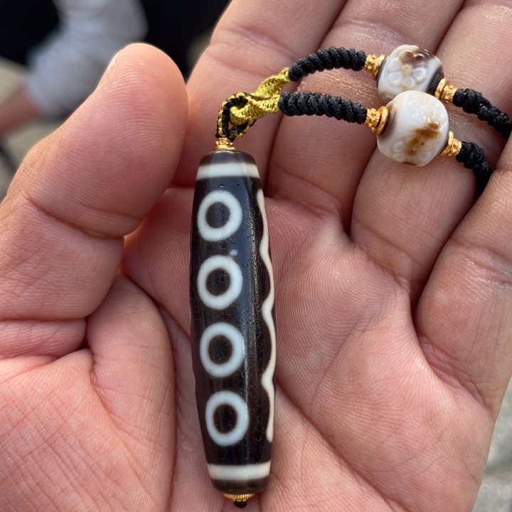 未镶嵌颈饰玛瑙/玉髓