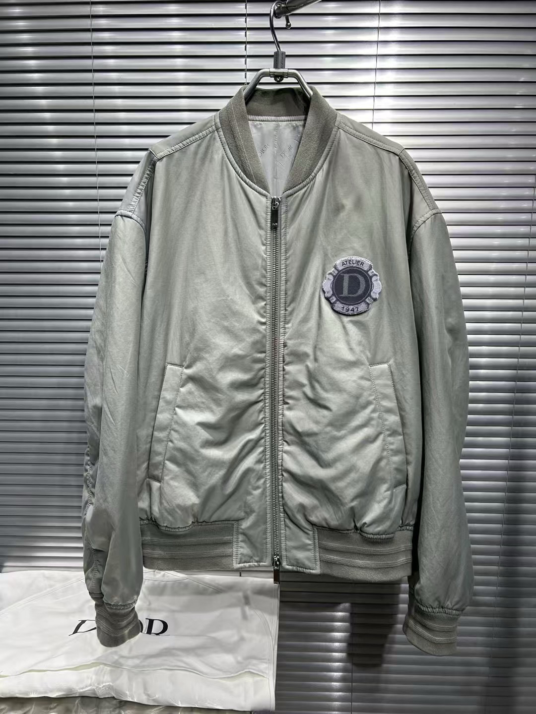 未使用 DIOR/迪奥 24ss 灰色ma1 飞行员夹克 拉链外套 54码