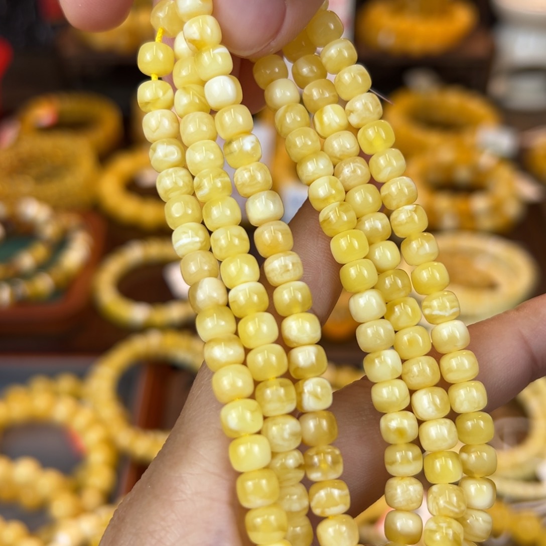 琥珀裸石未镶嵌bbbhhhbnnnmm