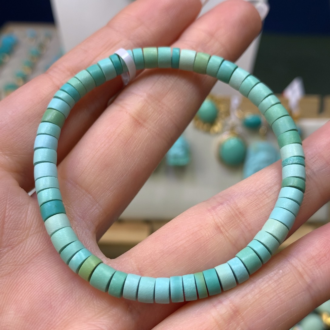 绿松石手链未镶嵌