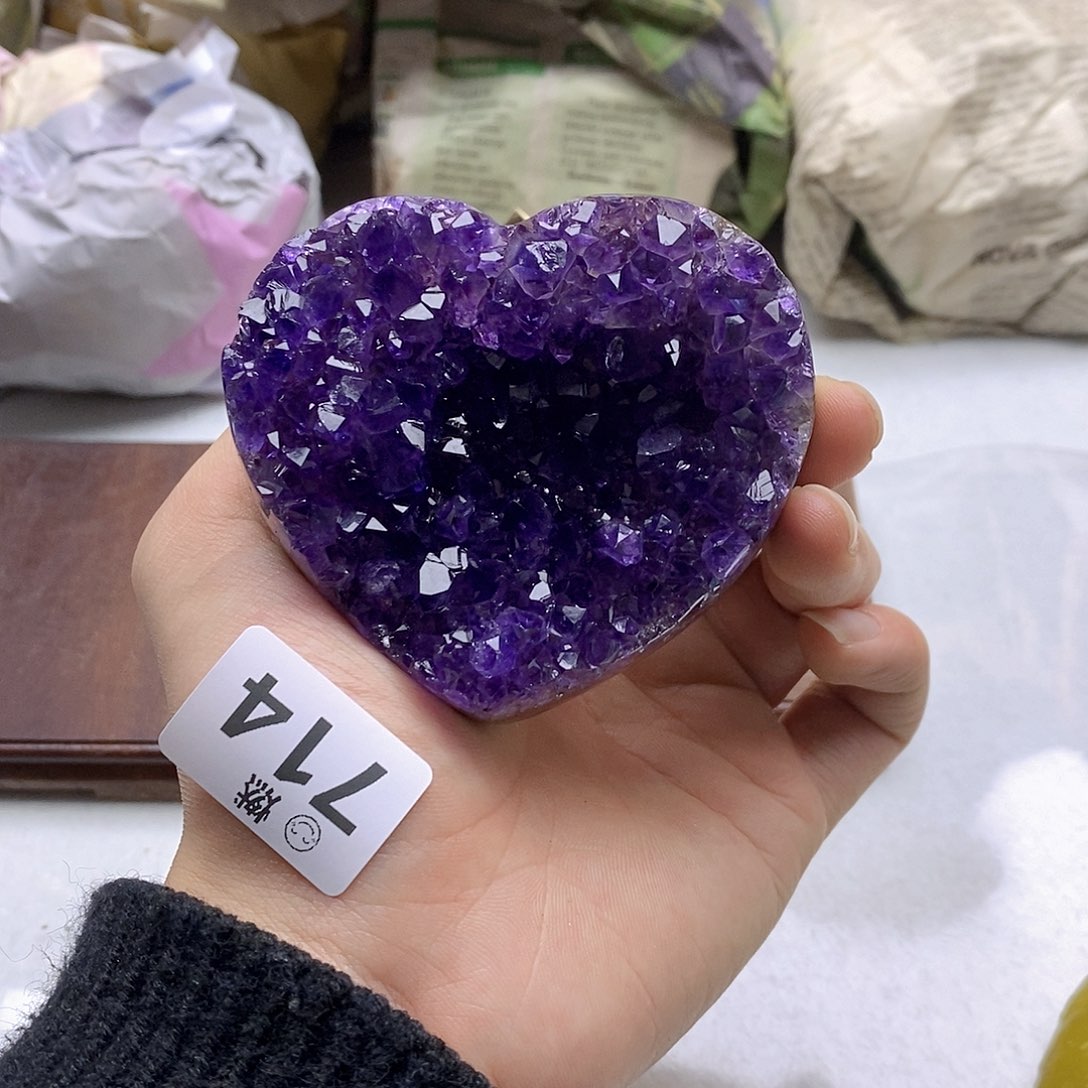 紫晶大型摆件（非配饰）未镶嵌