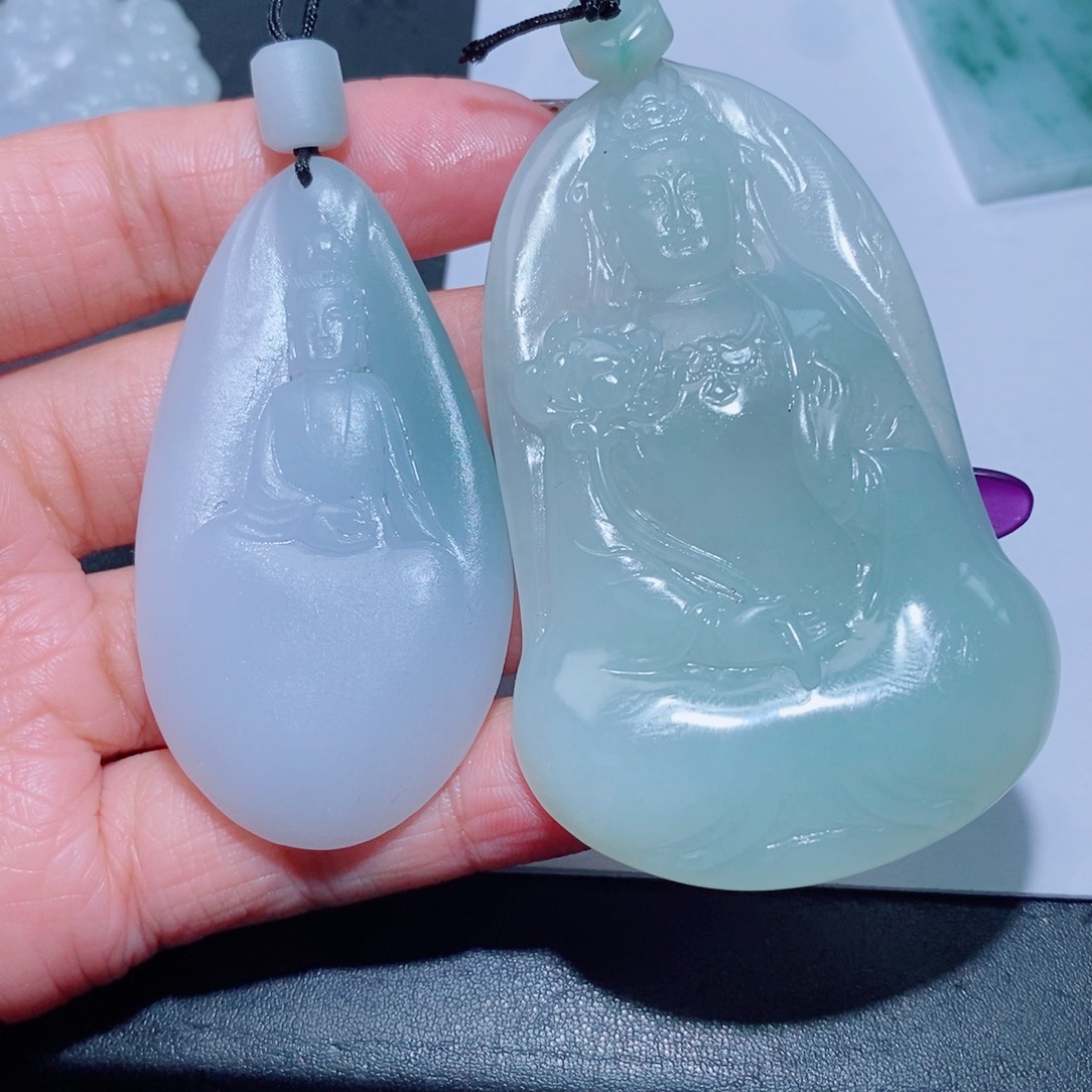 一***情定制翡翠未镶嵌定制毛货翡翠挂件