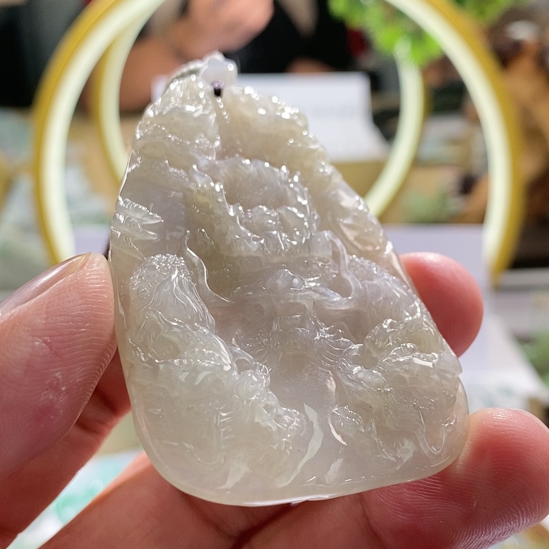 【闪购商品】翡翠颈饰未镶嵌111111111