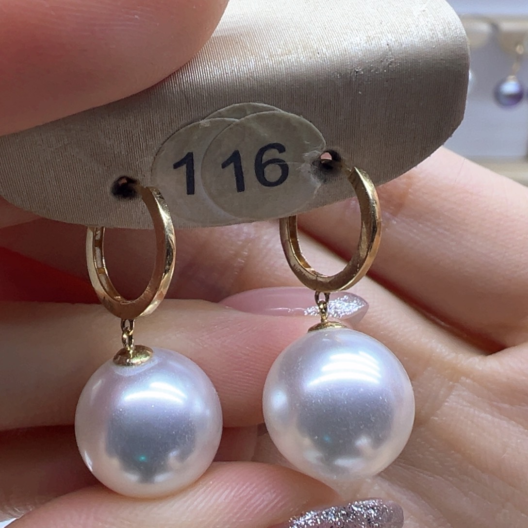 18K金镶嵌淡水珍珠耳饰