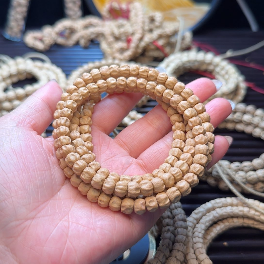 柏香籽/百香籽吊坠